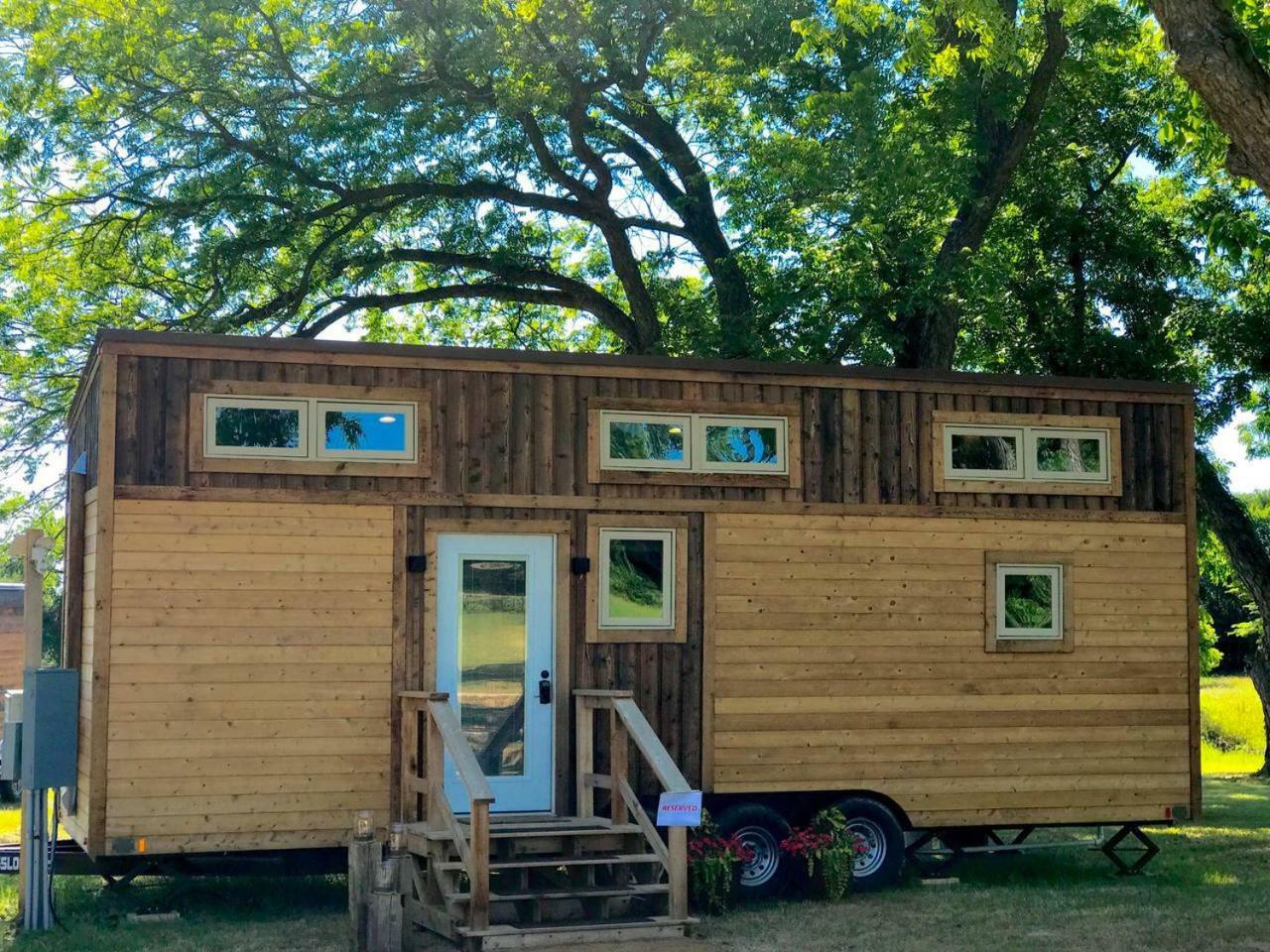 Montana Escape Elegant Tiny House In Waco Near Magnolia Villa Ngoại thất bức ảnh