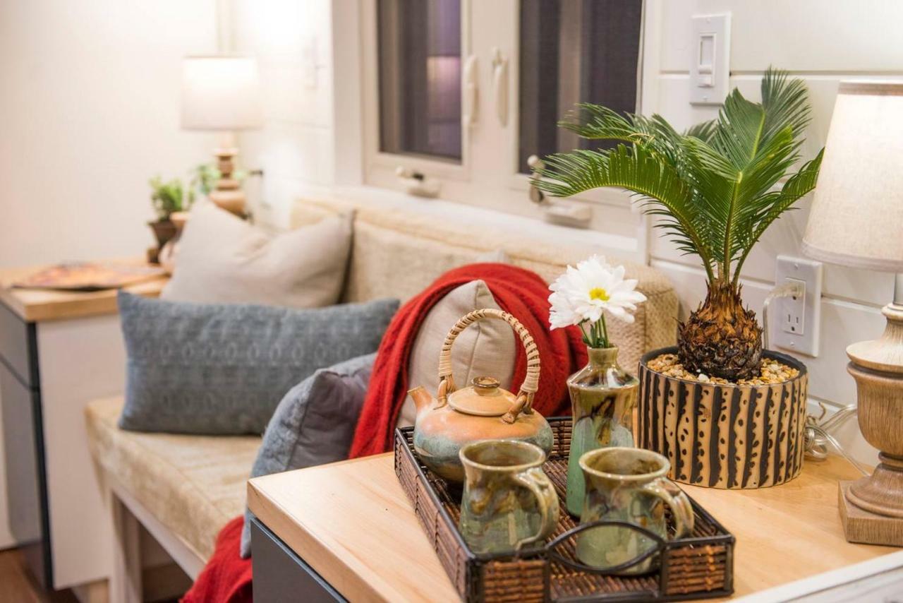 Montana Escape Elegant Tiny House In Waco Near Magnolia Villa Ngoại thất bức ảnh