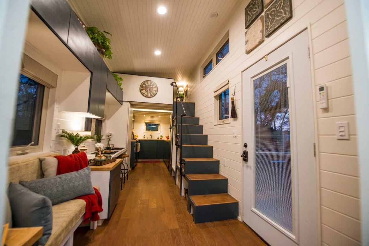 Montana Escape Elegant Tiny House In Waco Near Magnolia Villa Ngoại thất bức ảnh